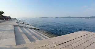 ΕΠΕΚΤΑΣΗ ΤΩΝ ΟΡΙΩΝ ΤΗΣ ΧΕΡΣΑΙΑΣ ΖΩΝΗΣ ΤΟΥ ΛΙΜΕΝΑ παράλληλα με την αναθεώρηση του master plan προτείνεται η επέκταση των ορίων