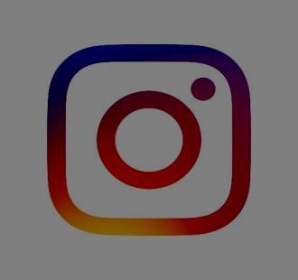 Instagram Το Instagram είναι μια δωρεάν εφαρμογή κοινωνικής δικτύωσης που δίνει την δυνατότητα επεξεργασίας και κοινοποίησης