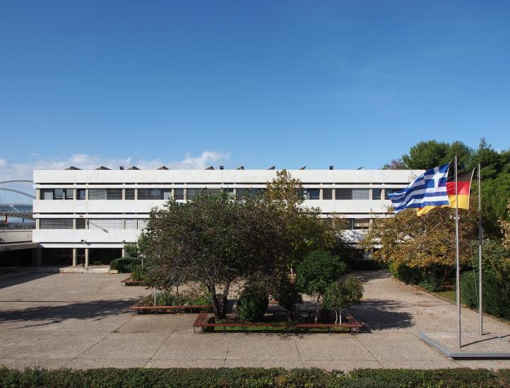 Ε Κ Δ Ο Σ Η 10 Δ ε κ έ μ β ρ ι ο ς 2 0 1 8 Newsletter του Διοικητικού NEWSLETTER Συμβουλίου και της Διεύθυνσης της Γερμανικής Σχολής Αθηνών περιεχόμενα Γενική Συνέλευση Μελών Σχολική βελτίωση,