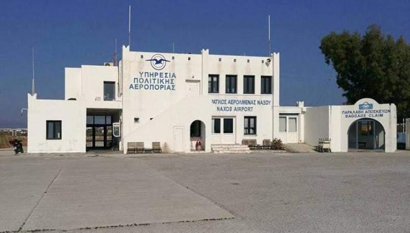 Κεφάλαιο 4 Μελέτη εφαρμογής Ο κρατικός αερολιμένας Νάξου "Απόλλων" βρίσκεται σε απόσταση 3 χλμ. από την πρωτεύουσα του νησιού, νότια από το λιμάνι της Νάξου και 4 χλμ.