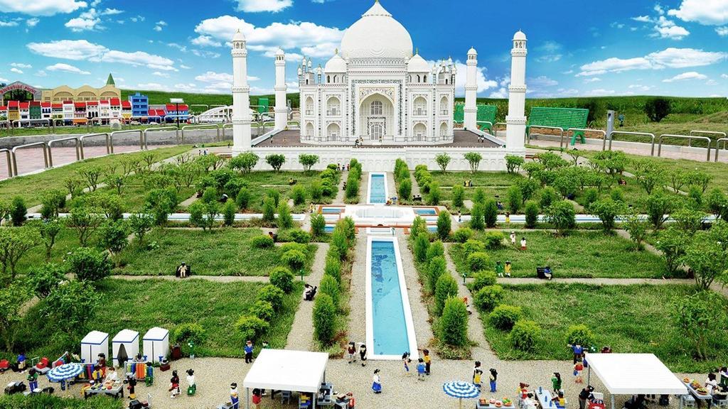 Στη γη των Θεών New and exclusive Taj Mahal Διάρκεια ταξιδιού: 10 μέρες Αναχωρήσεις: 16/11, 21/12, 22/12,