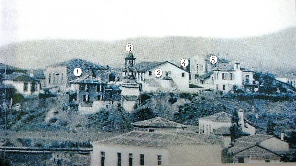Γύρω στο 1860 χτίστηκε για πρώτη φορά μια μικρή ξύλινη εκκλησία. Το 1890 ο Μητροπολίτης Αίνου μετέφερε την έδρα του από την Αίνο (σημ.