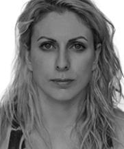 Μέλος της εθνικής οµάδας από µικρή ηλικία και κάτοχος των πανελλήνιων ρεκόρ στα 800 και στα 1500 µέτρα ελεύθερο µέχρι και σήµερα.