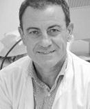 Από το Νοέµβριο του 2011 εργάζεται ως Επιστηµονικός Συνεργάτης στο εργαστήριο Εµβιοµηχανικής και ανάλυσης βάδισης της 1ης Ορθοπαιδικής Ε.Κ.Π.Α., ενώ από το 2018 διδάσκει τις θεµατικές ενότητες