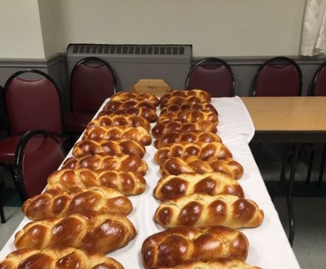 GOOD FRIDAY MYRRH-BEARING GIRLS FOR ALL GIRLS ages 5 to 10 years old are welcome to participate If you would like to order Tsourekia and Koulouria for Pascha please call: Spyroulla