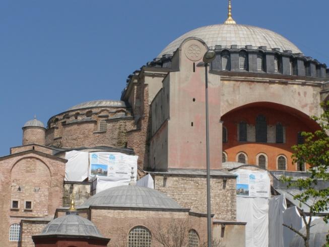 ΤΟ ΛΟΓΟΤΥΠΟ ISTANBUL