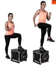 LATERAL STEP-OVERS Σταθείτε με την αριστερή σας πλευρά δίπλα στο FITT Cube με την επιφάνεια JUMP να είναι στην επάνω πλευρά.