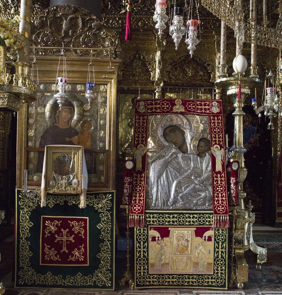 Γιατί αλήθεια ορατόριο; Δεν θα μπορούσατε να συνθέσετε με το ίδιο θέμα έναν κύκλο τραγουδιών ή ακόμα και ένα ορχηστρικό έργο, πιθανόν και μικρότερης διάρκειας; Είναι ένα σύγχρονο ορατόριο που σίγουρα