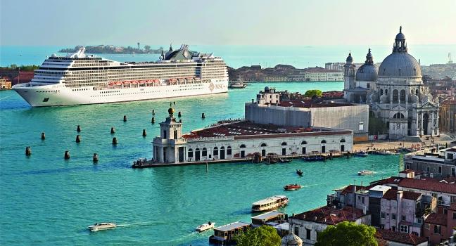 Ευρώπη MSC 8-ΗΜΕΡΕΣ ΑΔΡΙΑΤΙΚΗ & ΑΙΓΑΙΟ ΜΕ ΚΟΤΟΡ MSC Musica Πειραιάς, Κέρκυρα, Κότορ (Μαυροβούνιο), Βενετία(Ιταλία), Πρίντεζι (Ιταλία),Κατάκολο (Αρχαία Ολυμπία) Σαντορίνη, Πειραιάς.