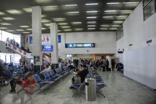 ΑΕΡΟΔΡΟΜΙΟ ΑΦΙΞΕΙΣ ΕΠΙΒΑΤΩΝ