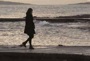 Πλατφόρμα Platform TOR 8/3 17:45 Όταν φυσα ει νοτια ς When the South Wind Blows Καλλιόπη Λεγάκη Kalliopi Legaki Ελλα δα 2019, Έγχρωμο 93 Greece 2019, Color 93 Σενα ριο Screenplay Καλλιόπη Λεγα κη