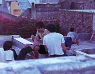 >>Film Forward Spotlight: Εντουάρντο Γουίλιαμς Spotlight: Eduardo Williams Ο Εντουάρντο «Τέντι» Γουίλιαμς γεννήθηκε το 1987 στην Αργεντινή και σπούδασε στο φημισμένο Le Fresnoy, στη Γαλλία, όπου είχε