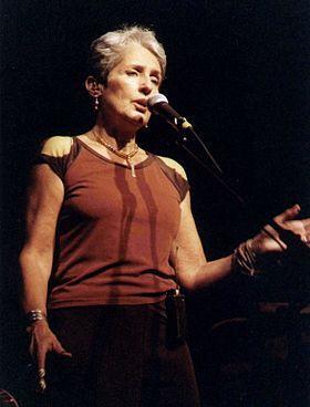 JOAN BAEZ Η Τζόαν Μπαέζ (Joan Chandos Báez, 9 Ιανουαρίου 1941 -...) είναι Αμερικανίδα τραγουδίστρια της φολκ, κυρίως, μουσικής και στιχουργός.