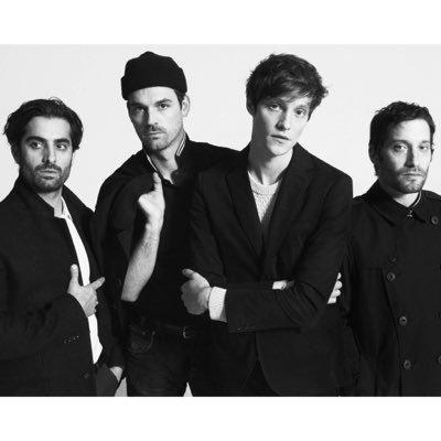 DROWNERS Οι Drowners είναι ένα αμερικάνικο Ουαλικό rock indie που σχηματίστηκε στη Νέα Υόρκη το 2011 από τους Matthew Hitt ( τραγούδια, κιθάρα ), Jack Ridley III ( κιθάρα ), Erik Lee Snyder ( μπάσο )