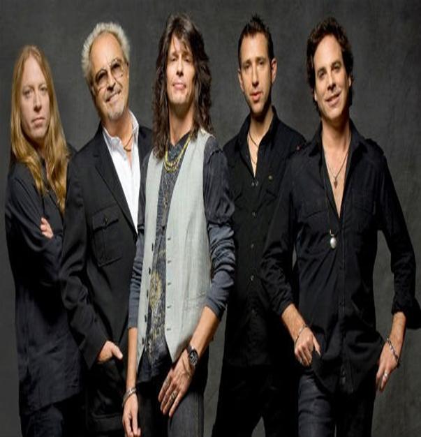 FOREIGNER Οι Foreigner είναι αμερικανικό χαρντ ροκ συγκρότημα που δημιουργήθηκε στην Νέα Υόρκη το 1976, από τους κιθαρίστες Μικ Τζόουνς και Ίαν ΜακΝτόναλντ, όπως και τον