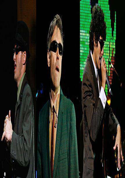 BEASTIE BOYS Οι Beastie Boys ήταν αμερικανικό συγκρότημα hip hop από τη Νέα Υόρκη, που σχηματίστηκε το 1981.