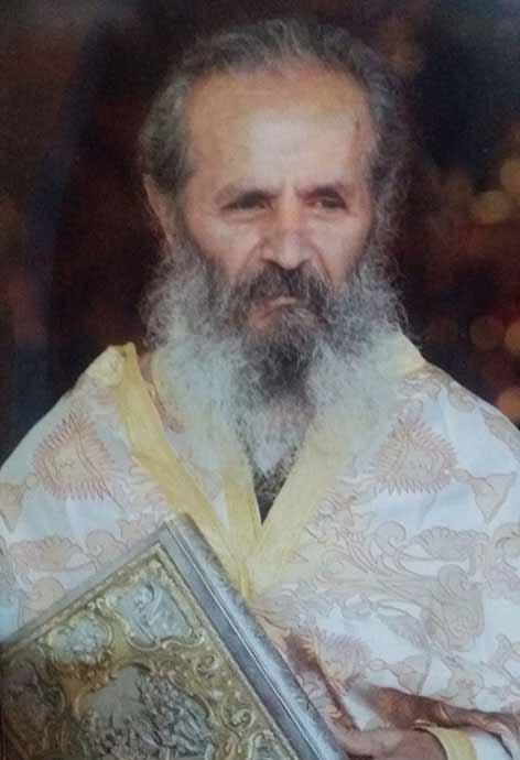 14 Η ΦΩΝΗ Νεκρολογίες Ἐξόδιος Ἀκολουθία Πρεσβυτέρου π. Θεοδώρου Γιαληνάκη Τό Σάββατο, 2/15-12-2018, μέσα σέ κλῖμα συγκινήσεως ἐψάλη ἡ ἐξόδιος Ἀκολουθία τοῦ μακαριστοῦ Πρεσβυτέρου π.