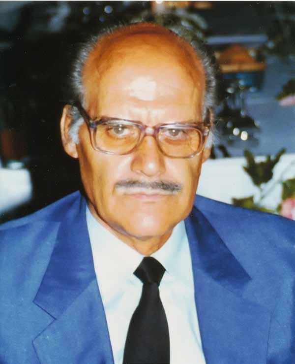 Τῆς Ἀκολουθίας προεξῆρχε ὁ Μακαριώτατος Ἀρχιεπίσκοπος Ἀθηνῶν καί πάσης Ἐλλάδος κ. Καλλίνικος, μέ τήν συμμετοχή δέκα Ἱερέων, παρουσίᾳ τῶν πνευματικῶν τέκνων τοῦ ἐκλιπόντος καί πολλῶν πιστῶν.