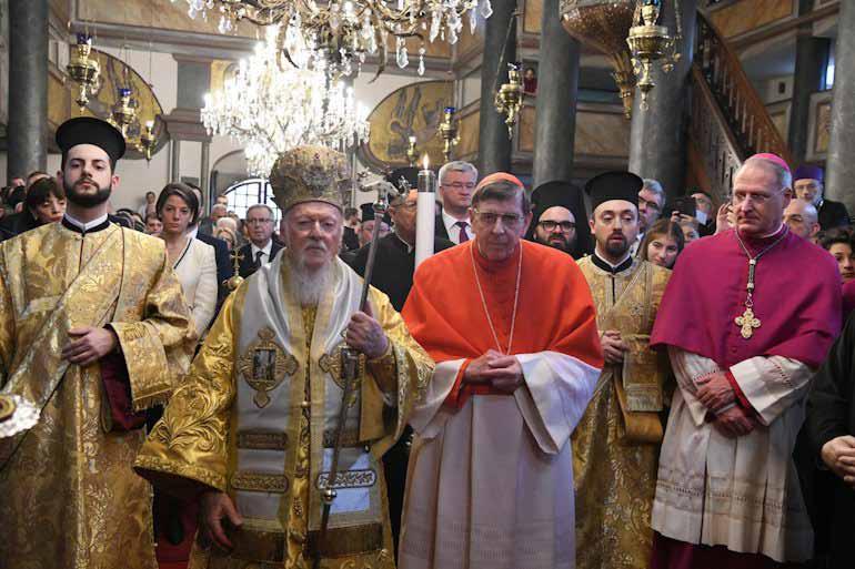 ΤΗΣ ΟΡΘΟΔΟΞΙΑΣ 5 Ἡ Εἰρηνολογία καὶ Ἀγαπολογία τῶν Οἰκουμενιστῶν ἀποτελεῖ διαστρέβλωση τῆς Χριστιανικῆς Ἀληθείας ΠΡΟΣΦΑΤΑ, στὴν Ἑορτὴ τοῦ Ἀποστόλου Ἀνδρέου τοῦ Πρωτοκλήτου μὲ τὸ Νέο Ἡμερολόγιο, κατὰ