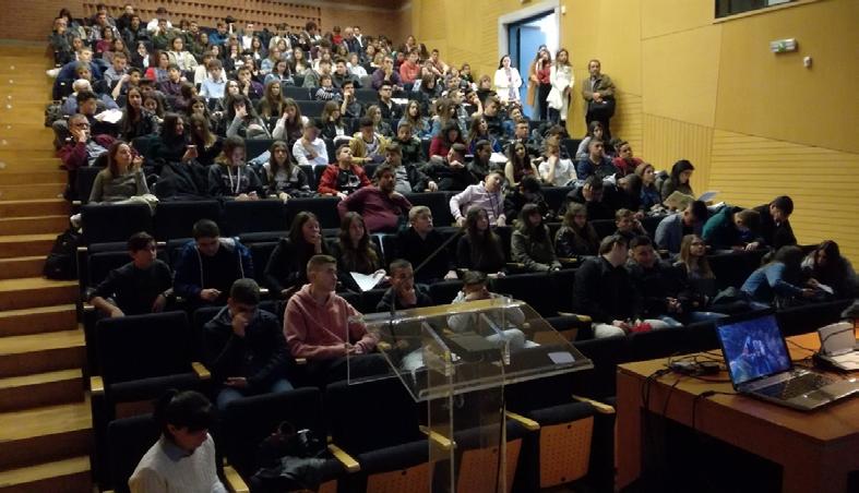 140 5ο Μαθητικό Συνέδριο Θεολογίας των καινοτόμων δράσεων που υλοποιεί. Στη συνέχεια ο Συντονιστής Εκπαιδευτικού Έργου Θεολόγων της Περιφέρειας Κεντρικής Μακεδονίας κ.
