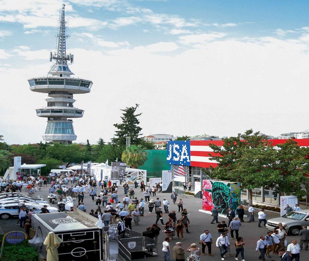 Μέσα από την καρδιά μου λοιπόν θέλω να ευχαριστήσω το προσωπικό του Επιμελητηρίου εδώ και στην Θεσσαλονίκη για την αγόγγυστη συνδρομή τους όχι μόνο για την ΔΕΘ αλλά και για όλες τις εκδηλώσεις και