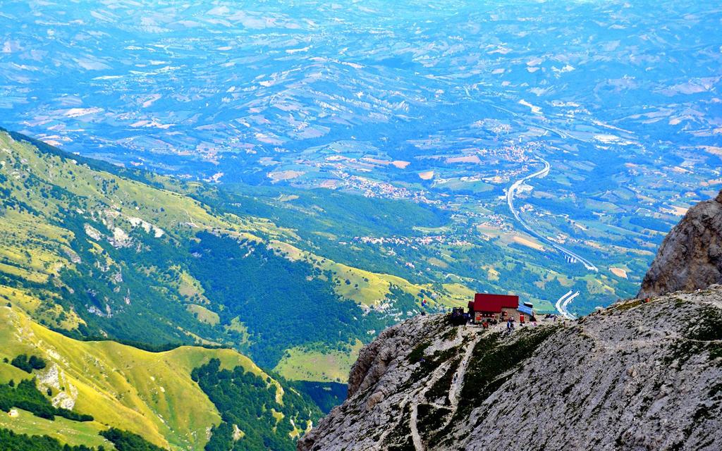 Απέννινα Όρη (Ιταλία) ΕΛΕΥΘΕΡΙΑ ΣΧΟΙΝΑ, ΒΑΓΙΑ