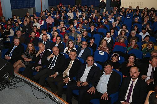 Πανηγυρικά ευχές όλων ακόμα πιο ανοδική πορεία υ θεσμού ολοκληρώθηκε βράδυ υ Σαββάυ 23 Μαρτίου, Δημοτικό Κινημαθέατρο, 35 ο Πανελλήνιο Φεστιβάλ Ερασιτεχνικού Θεάτρου οργάνωσε η Ένωση