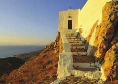 Εγκατάσταση στο πολυτελές ALIMOUNDA MARE 5*. Το βράδυ δείπνο.