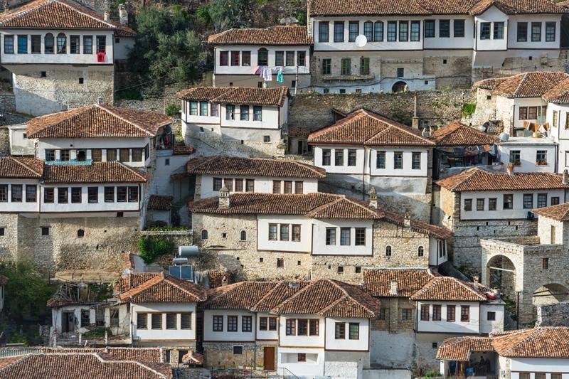 Het kasteel van Krujë is prachtig gelegen en het naastgelegen Skanderbeg museum geeft een goede introductie over de vader des vaderlands.