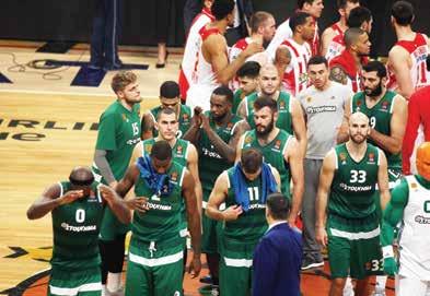 υποδέχεται τον φιλοξενούμενο σε τιμωρημένη έδρα. Οι τρεις αγωνιστικές κεκλεισμένων των θυρών που επιβλήθηκαν στον Παναθηναϊκό θα έχουν ολοκληρωθεί ως τότε κι έτσι το ντέρμπι θα γίνει σε γεμάτο ΟΑΚΑ.