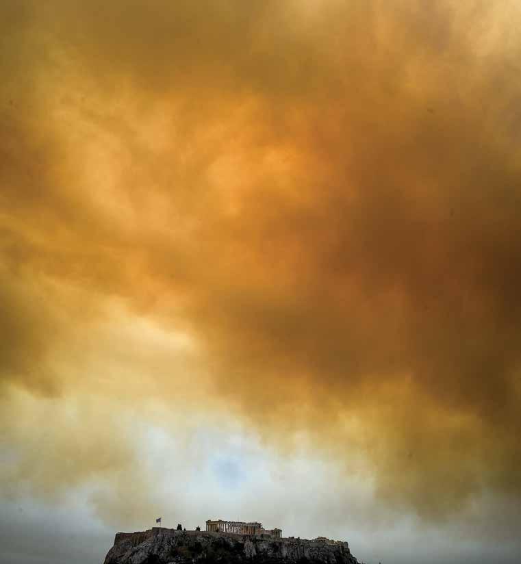 Π πυρινος εφιαλτης 3 Η πυρκαγιά στην Αττική από τις μεγαλύτερες του αιώνα Η μεγάλη φωτιά της προηγούμενης Δευτέρας είναι από τις πιο φονικές στην Ευρώπη, του