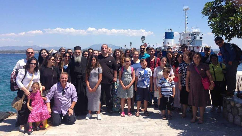 12 Η ΦΩΝΗ Τὸ πρωὶ τῆς Κυριακῆς, 4/17-6, τελέσθηκε ἀρχιερατικὸ Συλλείτουργο στὸν Ἱερὸ Καθεδρικὸ Ναὸ Κοιμήσεως τῆς Θεοτόκου στὸν Πειραιᾶ.