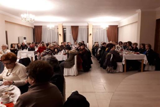ΔΡΑΕΙ ΤΛΛΟΓΩΝ ΜΕΛΩΝ ΣΘ ΟΜΟΠΟΝΔΙΑ ΔΤΝΑΜΘ ΨΤΧΘ ΡΟΔΟΠΘ Ο ςφλλογοσ Δφναμθ Ψυχισ ςτο πλαίςιο τθσ παγκόςμιασ θμζρασ κατά του καρκίνου, πραγματοποίθςε ενθμερωτικι ομιλία ςτισ 06
