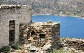 γεωργική γη και μετονομάστηκε σε Καστρί.