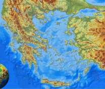 Εκτείνεται με προσανατολισμό ΒΑ-ΝΔ σε ένα μήκος 32 χιλιομέτρων. Οι ακτές της έχουν μήκος 112 χιλιόμετρα. Στην πραγματικότητα, η Αμοργός α- ποτελεί μια οροσειρά, με ψηλότερο βουνό τον Κρίκελο (821 μ.