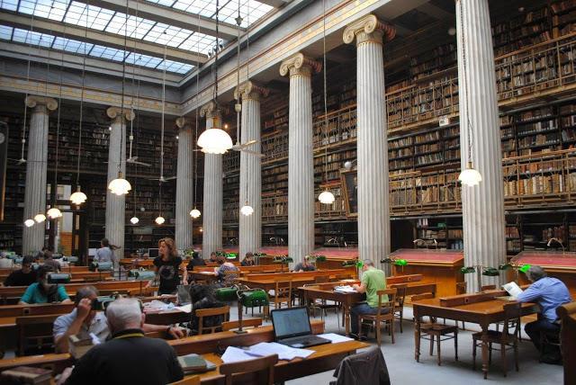Η Εθνική Βιβλιοθήκη της Ελλάδας κατέχει μια από τις μεγαλύτερες συλλογές Ελληνικών Χειρογράφων Κωδίκων διεθνώς. Συγκεκριμένα, διαθέτει μια συλλογή από 4.