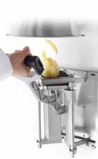 room to place a bowl under the blades, fitted with 6 serrated stainless steel blades, the pusher is