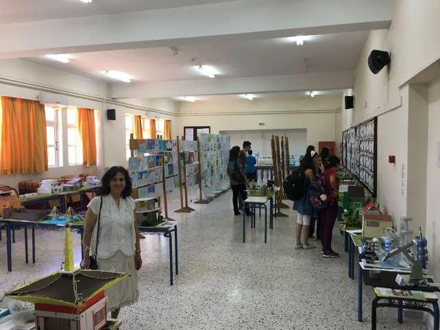 ΕΚΘΕΣΗ ΕΡΓΩΝ Καλλιτεχνικών & Τεχνολογίας Υπεύθυνοι: Όλες οι τάξεις Νικόλ Ευστρατίου, Άγγελος Καραφωτιάς & Μερόπη Τερζή