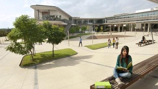 4 Ακαδημαϊκό Ημερολόγιο 2019-2020 5 Καλωσόρισμα από τον Πρόεδρο του Τμήματος 6 Το Τμήμα Κοινωνικών και Πολιτικών Επιστημών 8 Ακαδημαϊκό Προσωπικό ΠΕΡΙΕΧΟΜΕΝΑ 10 Πρόγραμμα Σπουδών Κοινωνιολογίας 12