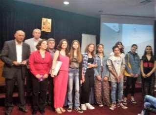 αφίσες, ppt, φωτισμός Με όλα ασχολήθηκε η ομάδα μας! Και του χρόνου, λοιπόν, σε νέες θεατρικές εξερευνήσεις!