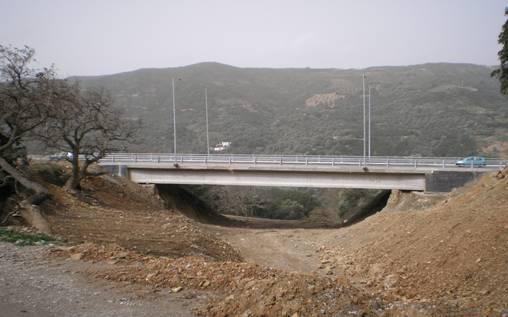 Φωτ.13,14: (15 ο Υποέργο) Τμήμα δρόμου