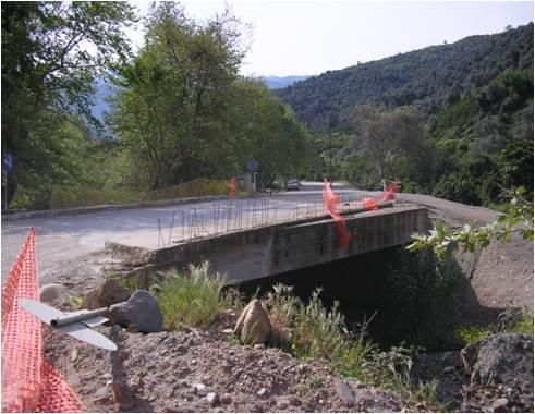 "ΑΜΕΣΗ ΑΠΟΚΑΤΑΣΤΑΣΗ ΚΑΙ ΒΕΛΤΙΩΣΗ ΟΔΙΚΟΥ ΔΙΚΤΥΟΥ Ν.ΧΑΝΙΩΝ - 5 η ΦΑΣΗ 2009" Περιοχή Παρέμβασης: ΔΗΜΟΣ ΜΟΥΣΟΥΡΩΝ Προϋπολογισμός Μελέτης: 1.