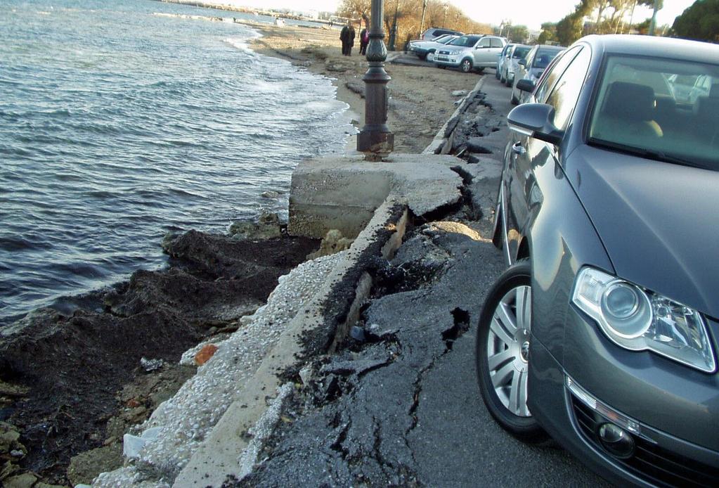 Άμεση (τοπική) Ανθρωπογενής Παρέμβαση Παράκτιες Κατασκευές επί της ακτής Νεά Μάκρη (ΒΑ