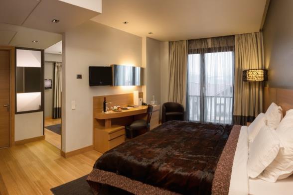 Το Esperos Palace Luxury & Spa Hotel συνδυάζει την άνεση με την ποιότητα και το εκλεπτυσμένο στυλ