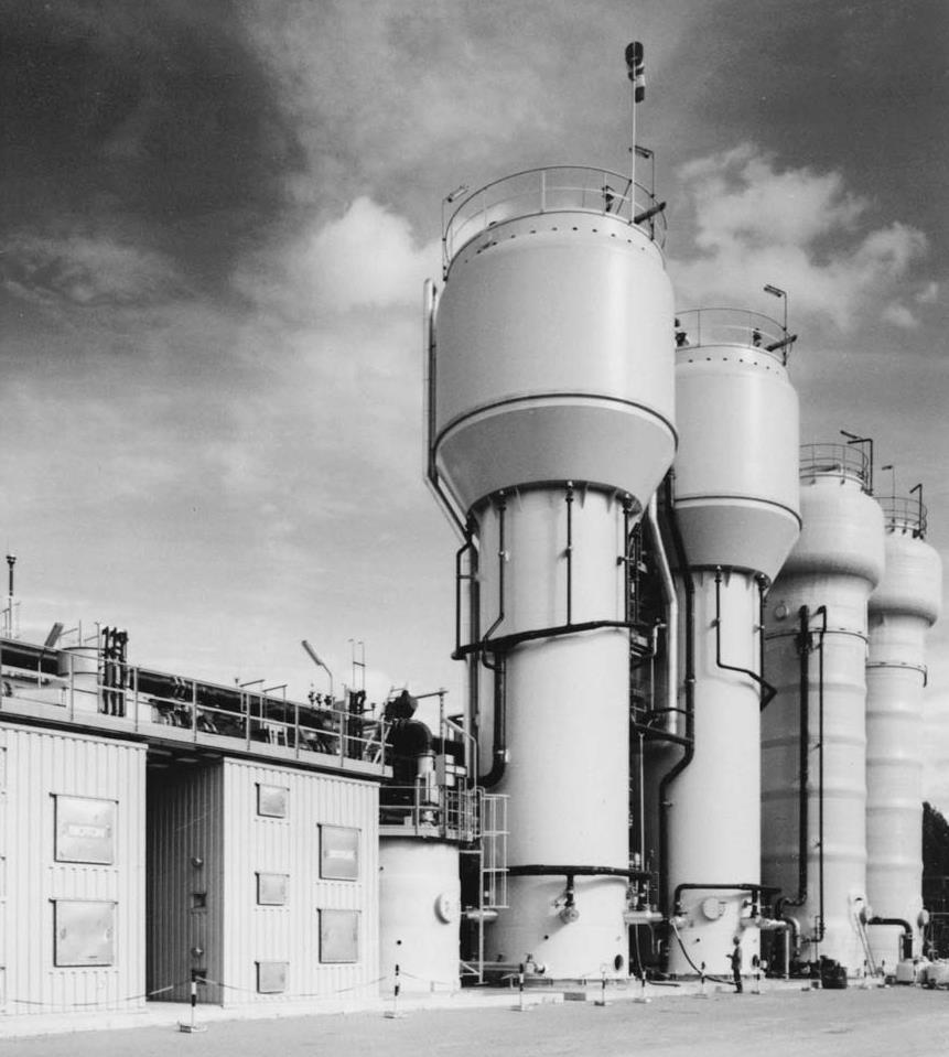Ύψος: 21 m Όγκος: 390 m 3 Βιοαντιδραστήρες ρευστοποιημένης κλίνης Υπόστρωμα: απόβλητα εργαστασίου παραγωγής