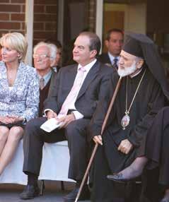 τον κόσμο ο Μακαριστός Αρχιεπίσκοπος Στυλιανός υποδέχθηκε κατά τη διάρκεια της αρχιεπισκοπικής του διακονίας στην
