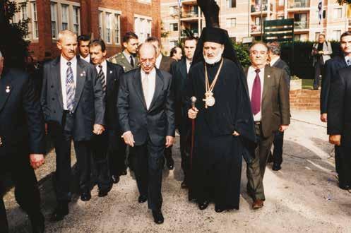 δεύτερο Στα εγκαίνια του