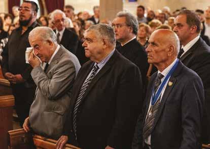 Από το απόγευμα της Παρασκευής το σκήνωμα του Αρχιεπισκόπου είχε τεθεί σε λαϊκό προσκύνημα στον Καθεδρικό Ναό του Ευαγγελισμού της Θεοτόκου στο προάστιο Redfern.