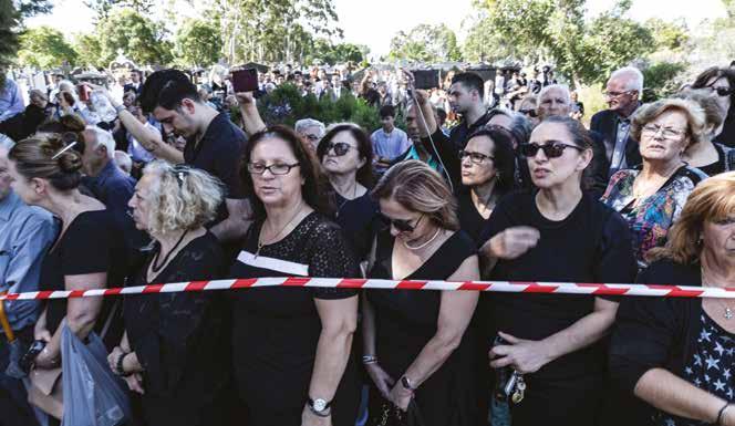 Παντελεήμων, μετέφερε τις ευχές και προσευχές όλων για την ανάπαυση της μακαρίας ψυχής του Αρχιεπισκόπου Στυλιανού Χαρκιανάκη, τον οποίο χαρακτήρισε άνθρωπο του Θεού, άνθρωπο της πνευματικής και