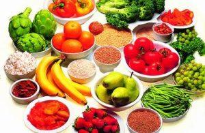 Ο καλύτερος τρόπος για να βεβαιωθείτε ότι λαμβάνεται μια καλή διατροφική ισορροπία στην διατροφή σας είναι να τρώτε μια ποικιλία φρούτων και λαχανικών.